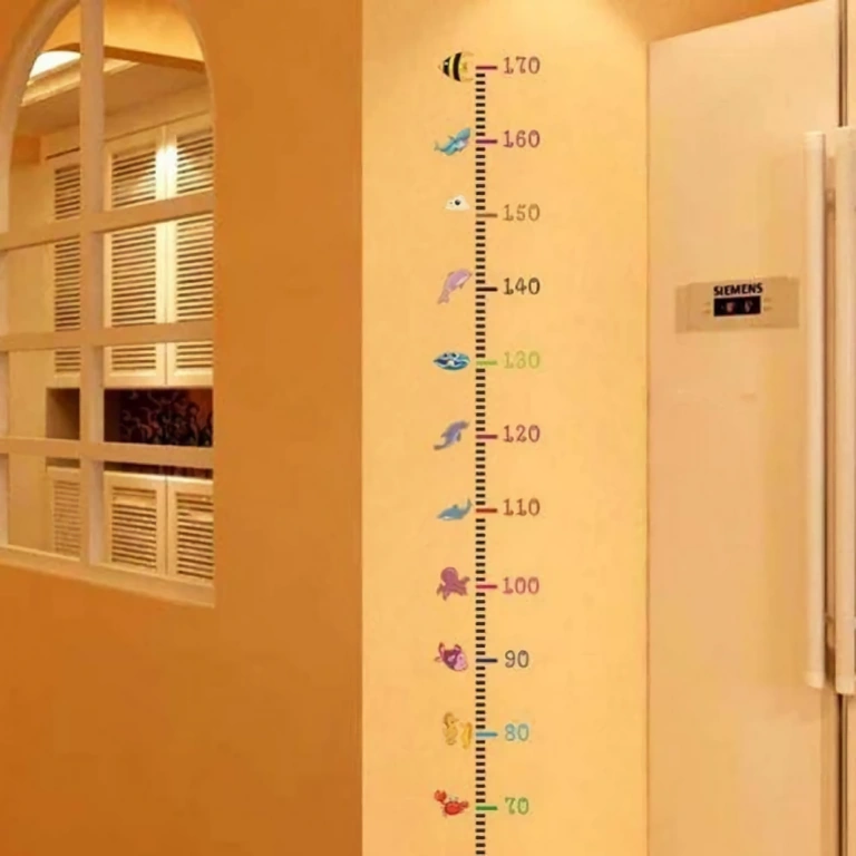 Farebný nástenný merací pás – ideálny pre detskú izbu