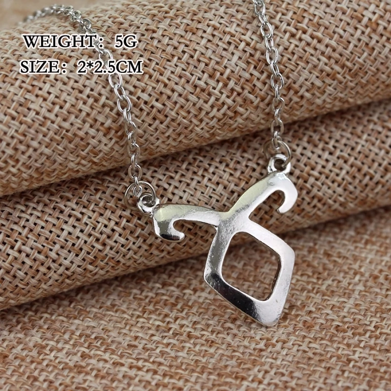 Strieborný fantasy šperk inšpirovaný Shadowhunters a City of Bones