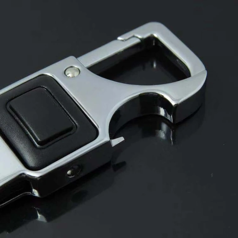 Prémiový kožený prívesok pre auto Kvalitný kožený auto prívesok