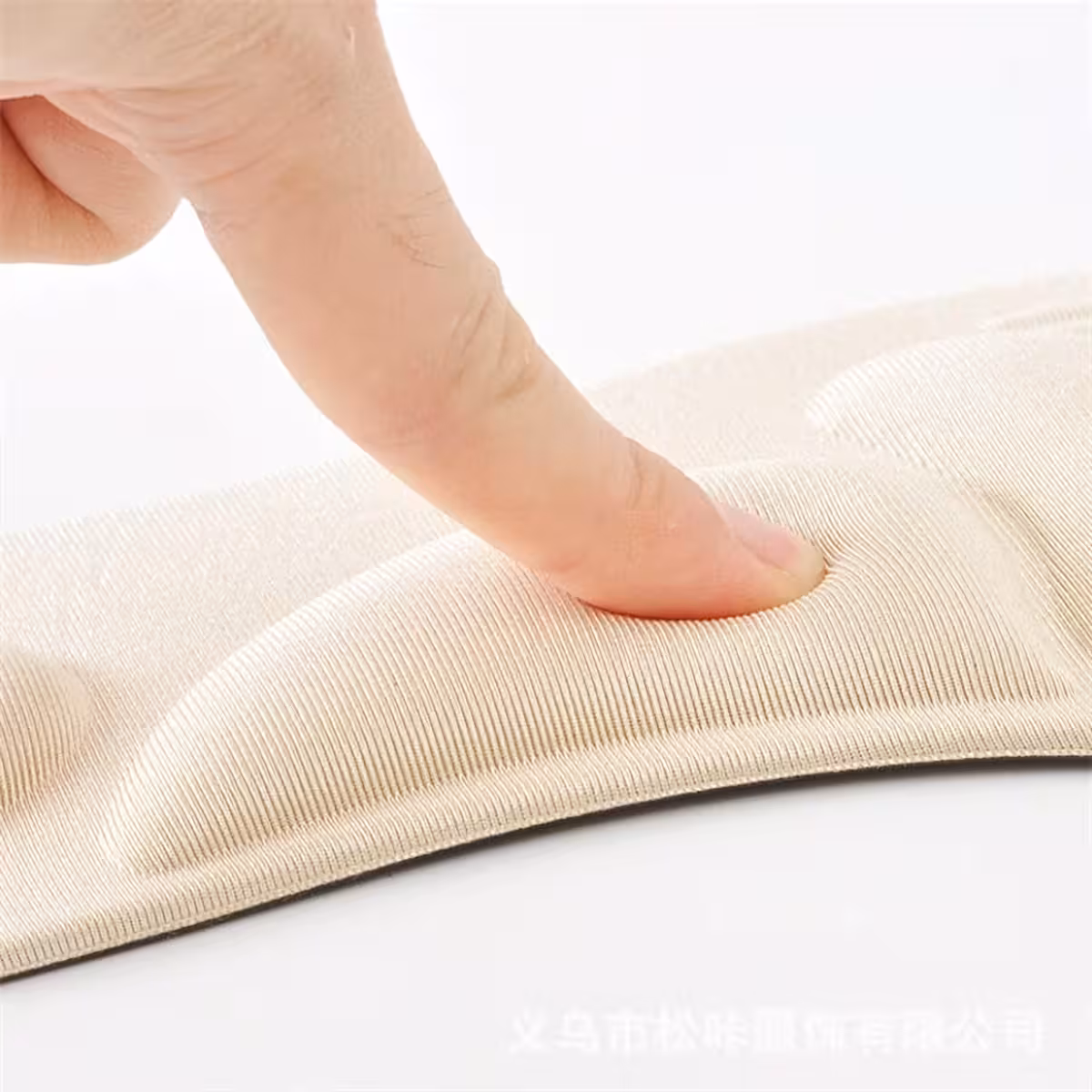 Pamäťová pena poskytujúca zvýšený komfort pri chôdzi