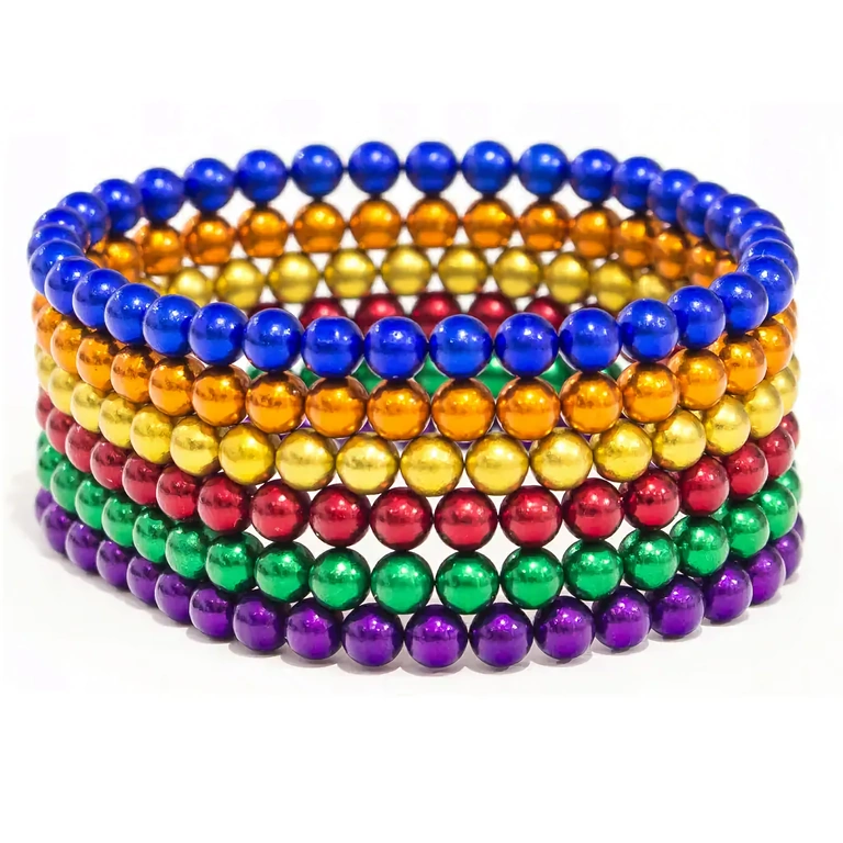 Magnetický dúhový kockový puzzle z 216 neodýmových guličiek