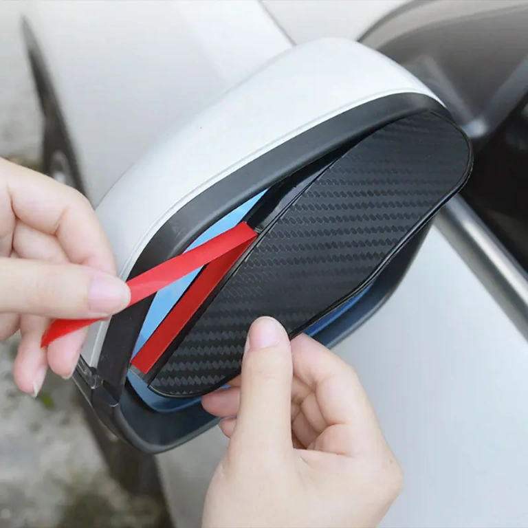 Chrániče spätných zrkadiel s 3M obojstrannou lepiacou páskou pre bezpečnú montáž