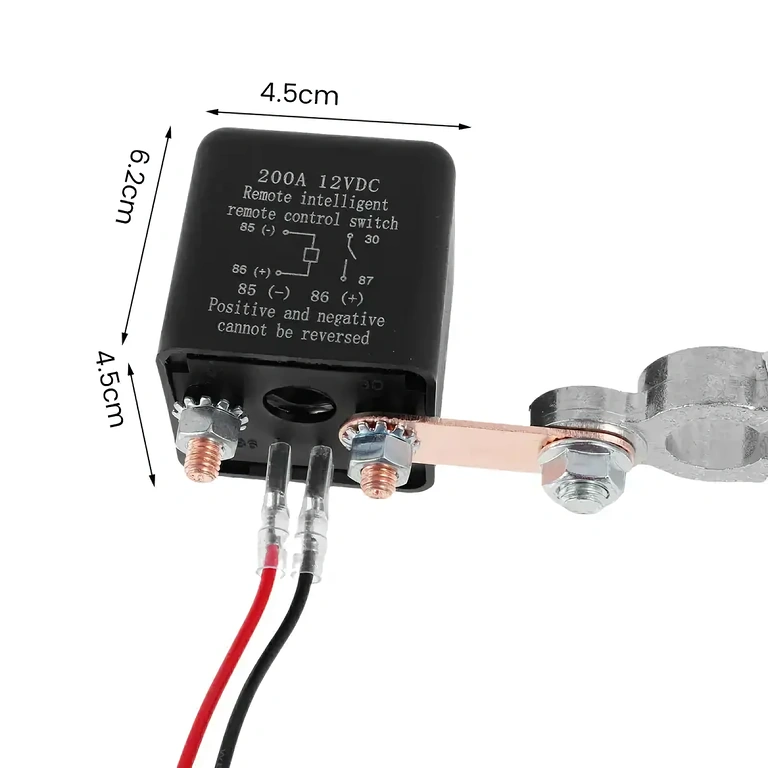 Diaľkovo ovládané zariadenie na prerušenie napájania batérie