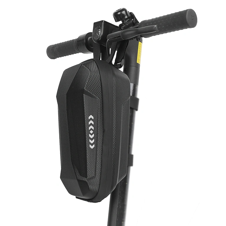 Taška na kolobežku z odolných materiálov proti vode a poveternostným vplyvom