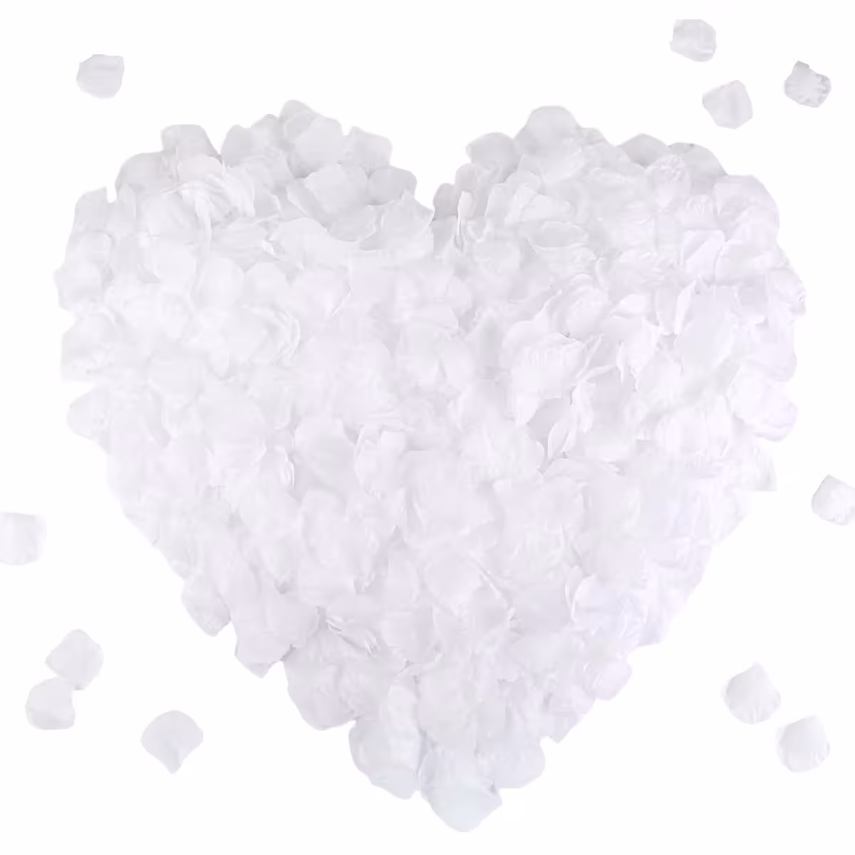 Biele umelé lupienky aranžované do tvaru srdca na dekoráciu