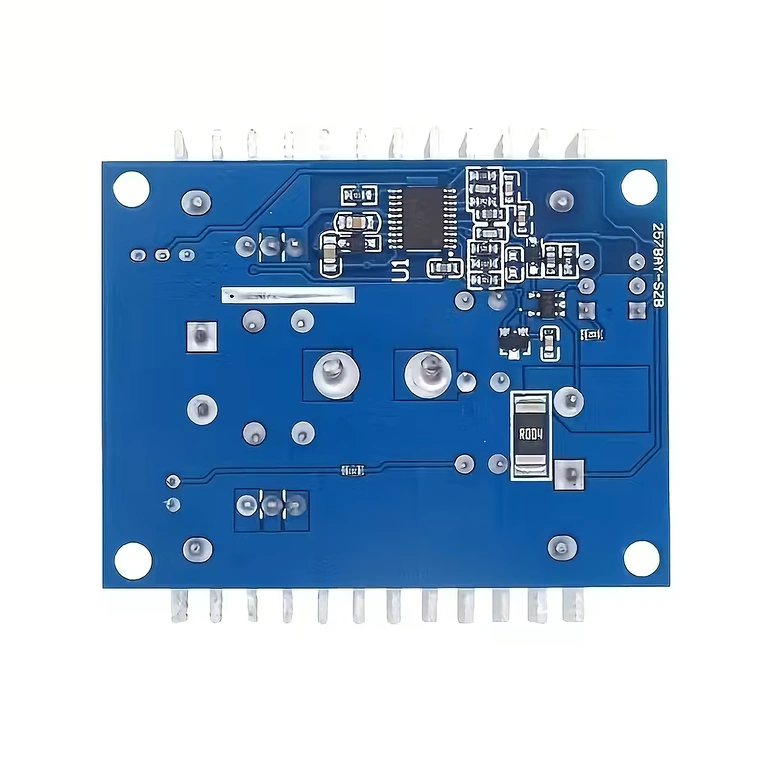 Spôsob použitia step-down konvertora 20A 300W v automobilových aplikáciách